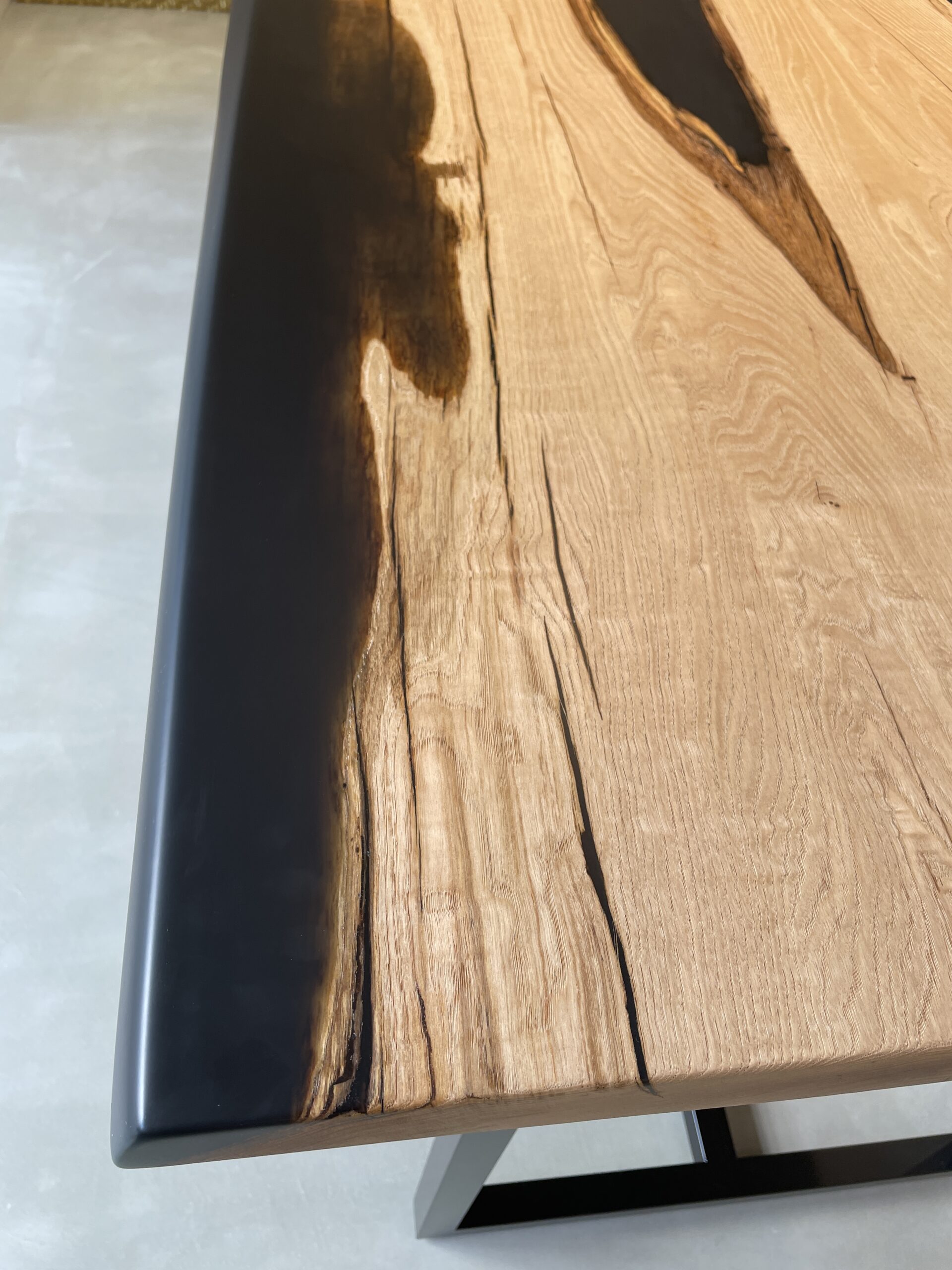 栗（クリ）| 天然木一枚板のレジンテーブル専門店MURUI｜天然木一枚板のレジンテーブル専門店 MURUI