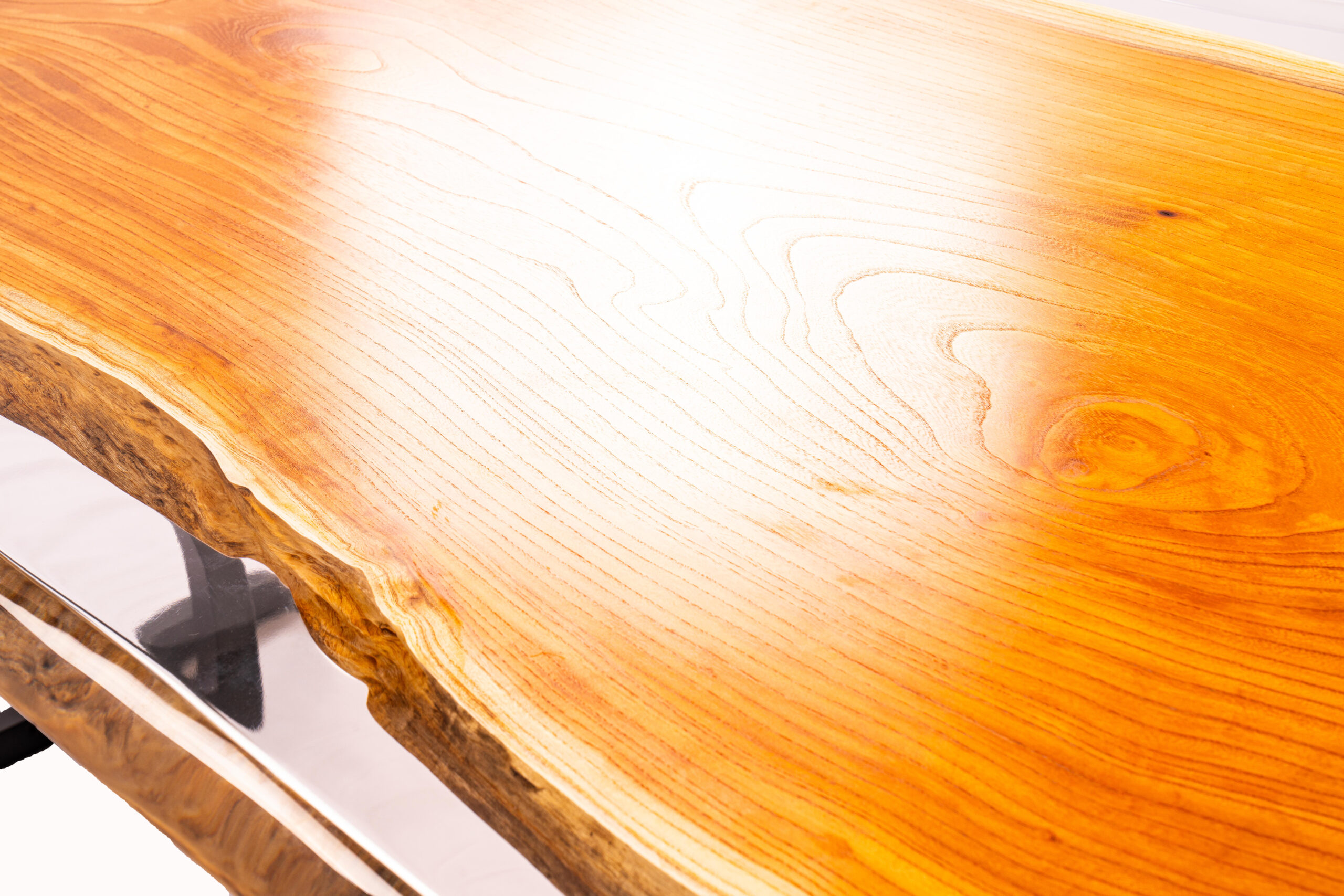 欅（ケヤキ）| 天然木一枚板のレジンテーブル専門店MURUI｜天然木一枚板のレジンテーブル専門店 MURUI